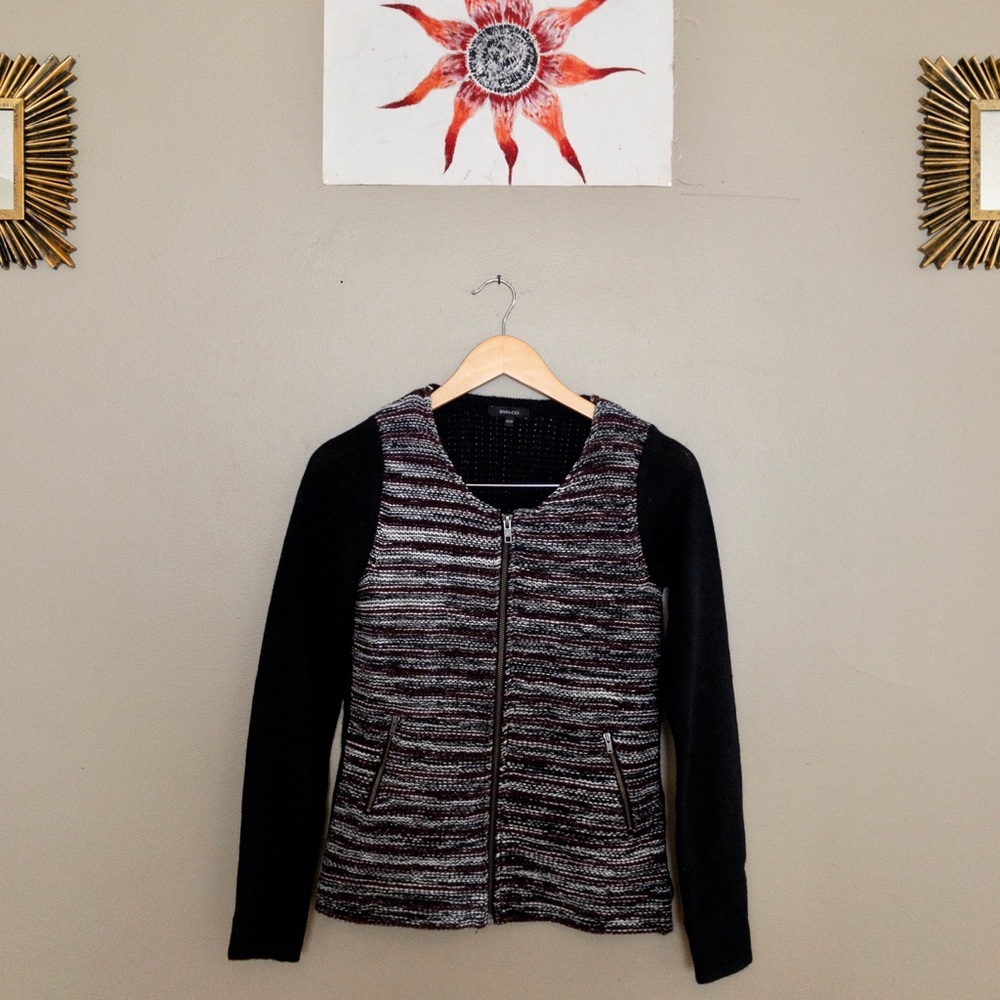 RW&CO NWOT thick chunky knit zip up style sweater